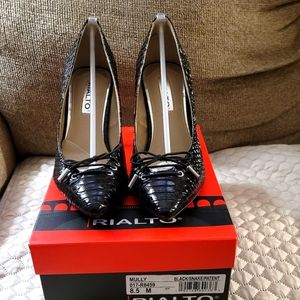 Rialto Mully Lace up Pumps